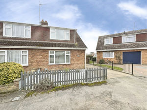 WINDSOR COURT- click for photo gallery